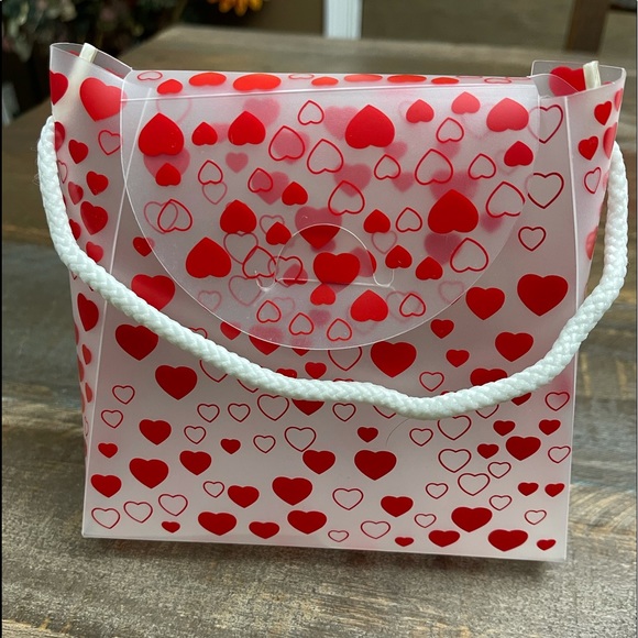 NEW GIFT BAGS - Picture 3 of 4